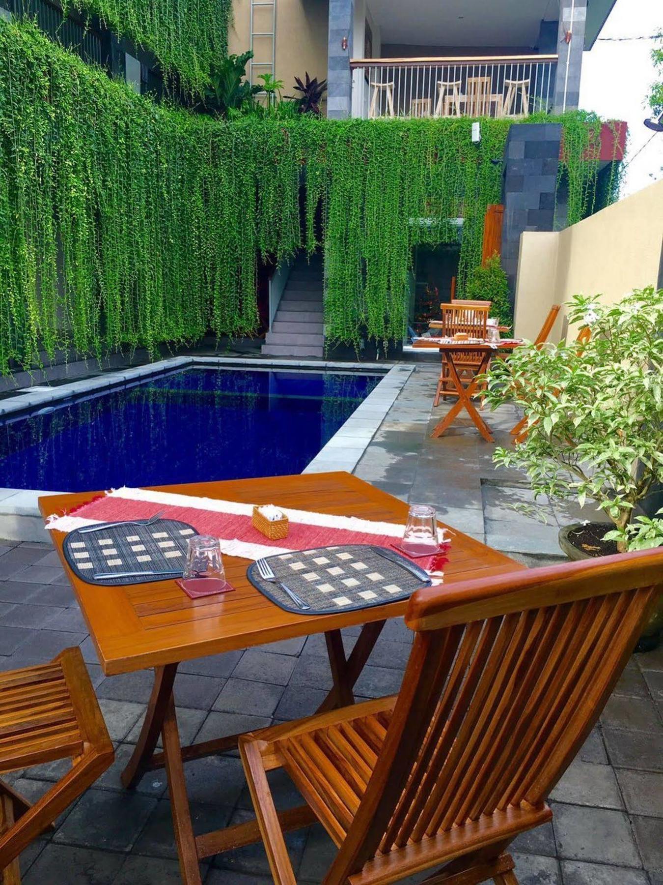 Vansari Hotel Семиньяк Экстерьер фото