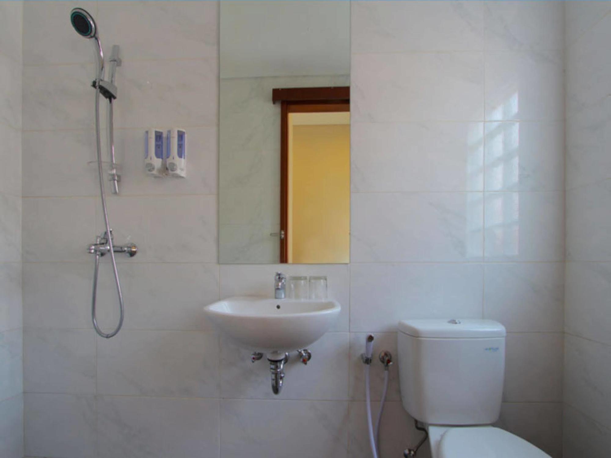 Vansari Hotel Семиньяк Экстерьер фото